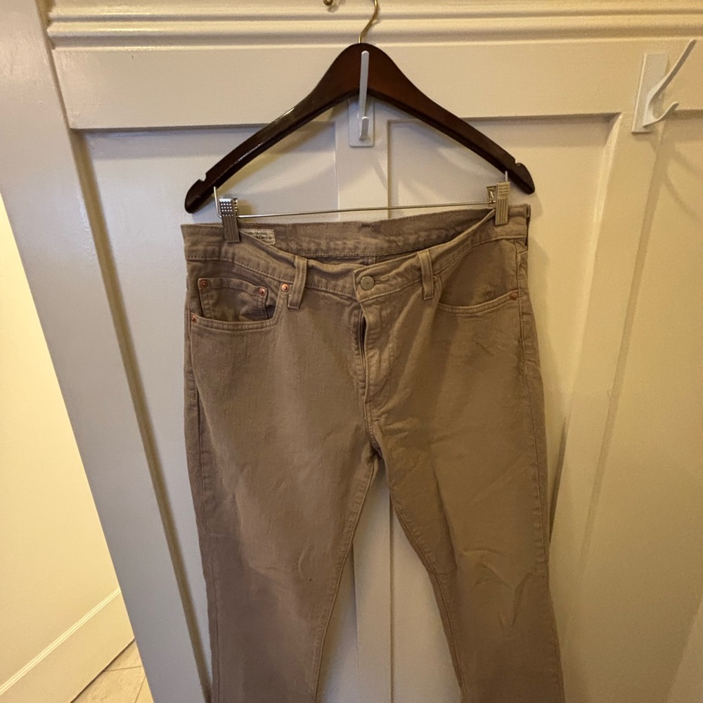 Levi's Men's 511 33-32 Slim Jeans in Tan
